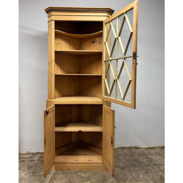 Wood 19th Century English Pine Corner Cabinet With Astral Glazed Top For Sale - Image 7 of 12