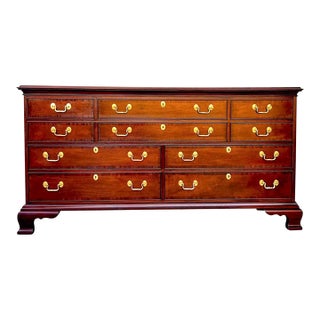 1990s Vintage Banded Mahogany Councill Furniture Georgian Style 10 Drawer Dresser For Sale
