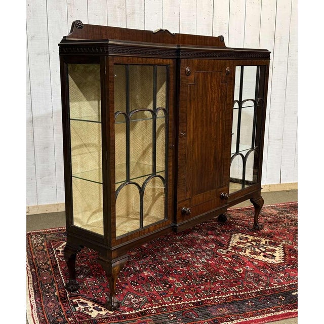 Chippendale Style Mahogany 3-Door Display Cabinet, Early 20th Century For Sale - Image 9 of 18