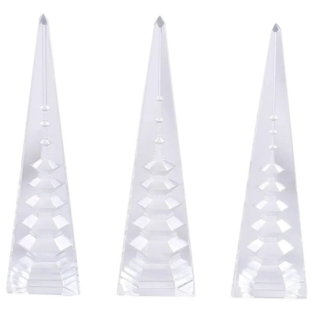 Cut Crystal Obelisks with Inner Pagodas - Set of 3 For Sale In West Palm - Image 6 of 6