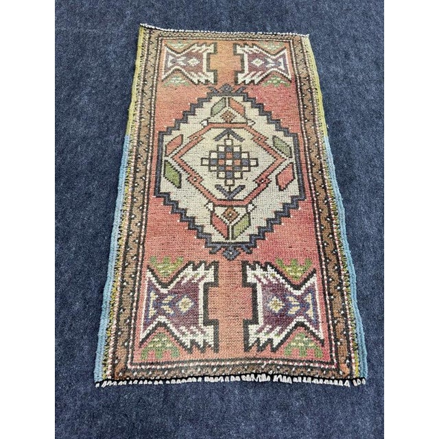 Turkish Yastik Rug 1'8" x 3'1" For Sale - Image 4 of 5