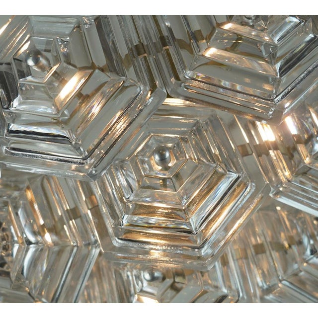Mid-Century Modern Pendant Light with 27 Hexagonal Glass Panels, 1960s For Sale - Image 10 of 13