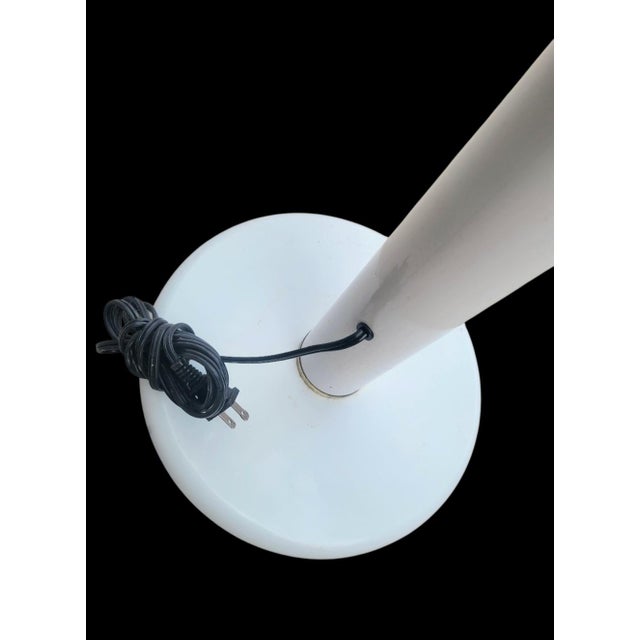 Feldman Lighting Vintage Extra Tall Glass White Lotus Flower 4 Light Hollywood Regency Floor Lamp For Sale - Image 4 of 11