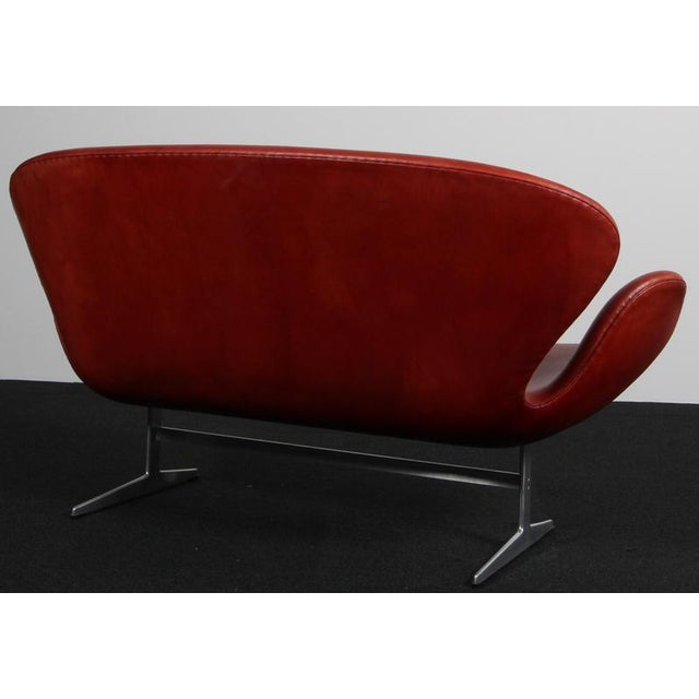 Brown Full Grain Aniline Leather Swan Sofa by Arne Jacobsen for Fritz Hansen For Sale - Image 8 of 11