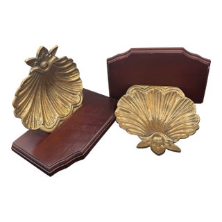 1980s Pair of Brass and Mahogany Shell Wall Brackets For Sale