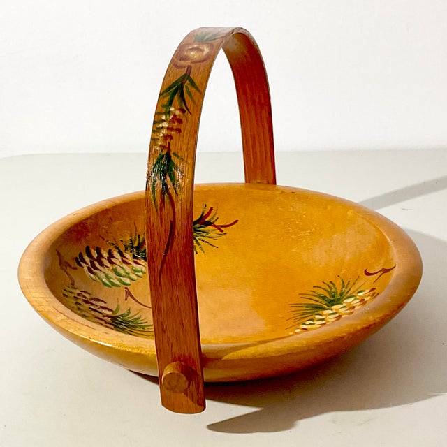 Chestnut 1950s Vintage Arts & Crafts Adirondack Hand Painted Wood Pinecone Catchall Bowl. For Sale - Image 8 of 8