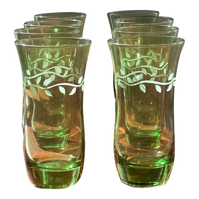 Vintage Etched Green Drinking Glasses- Set of 8 For Sale