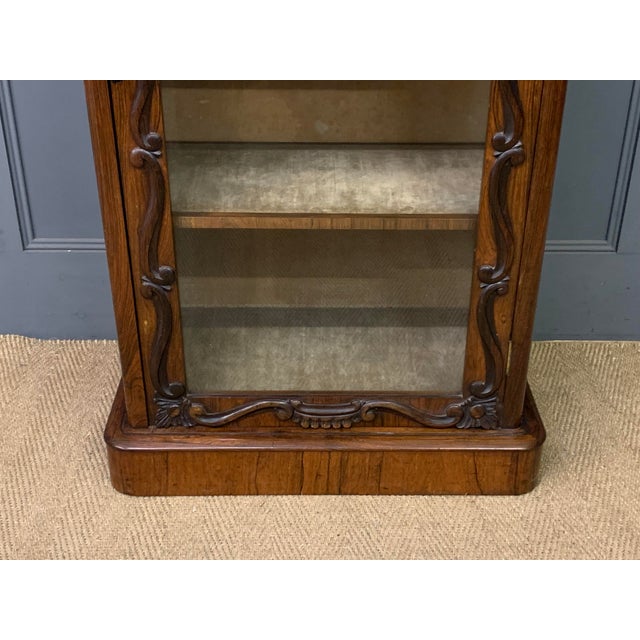 Brown Victorian Rosewood Bookcase from James Winter, 1850s For Sale - Image 8 of 18