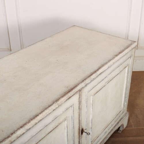 White English Painted Pine Buffet For Sale - Image 8 of 10