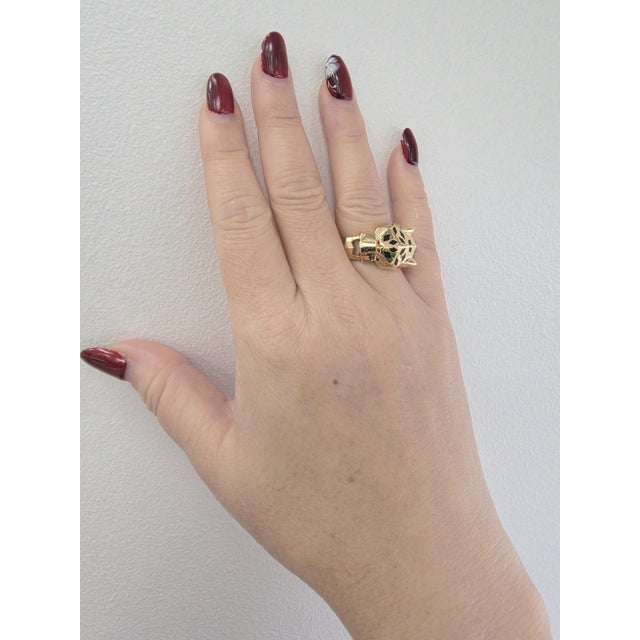 1990s 1990s Cartier Panthere Black Onyx and Tsavorite 18k Gold Ring, Size 6.5 For Sale - Image 5 of 8