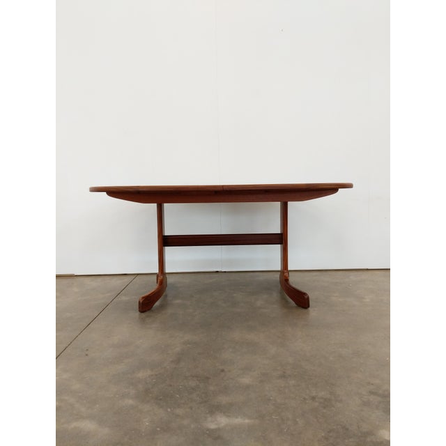 G Plan Vintage Mid Century Modern Teak Extendable Dining Table by G Plan For Sale - Image 4 of 12