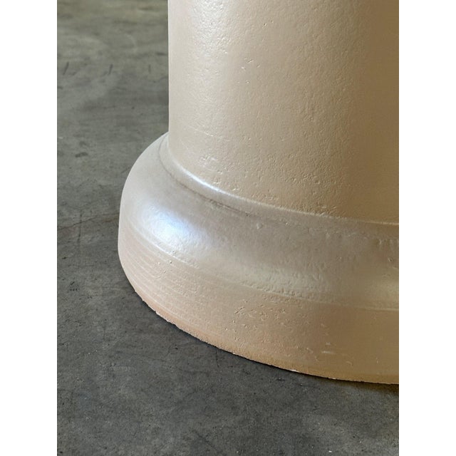 Mauve Lacquered Clay Pedestal Tale For Sale - Image 8 of 9