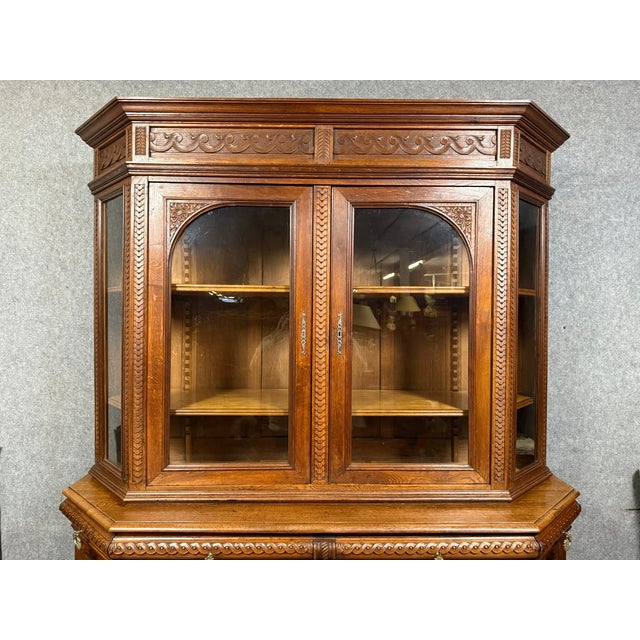Renaissance Museum Bookcase in Carved Oak, 1850s For Sale - Image 5 of 9