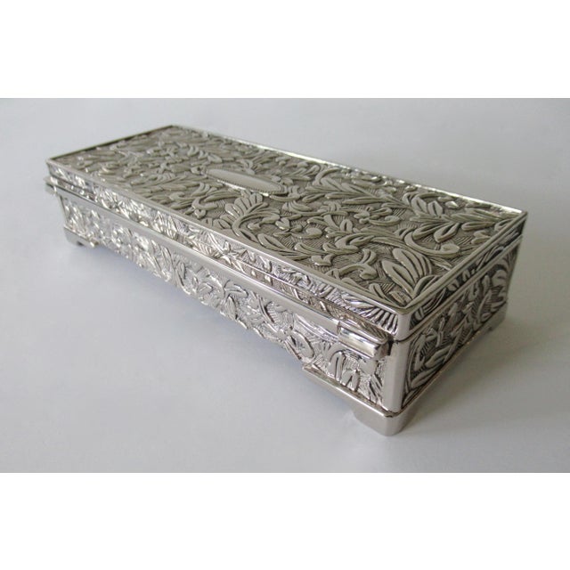Victorian C. 1970s Era Victorian-Style Silver Plate Lidded & Interior Lined Jewelry Box For Sale - Image 3 of 12