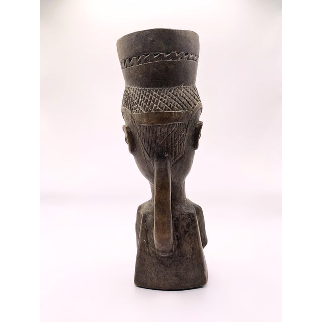 African Antique African Carved Wood Palm Wine Cup / Female Figure - Tribal Art, DRC For Sale - Image 3 of 10
