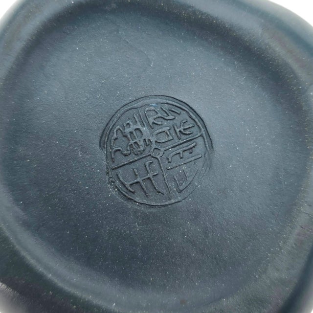 Vintage Chinese Yixing Zisha Bell Pepper–Form Teapot, Signed, 5.75" For Sale - Image 16 of 16