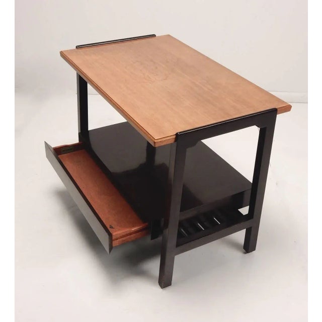 1940s Dunbar Furniture Two-Tone Side Table Designed by Edward Wormley For Sale - Image 5 of 7