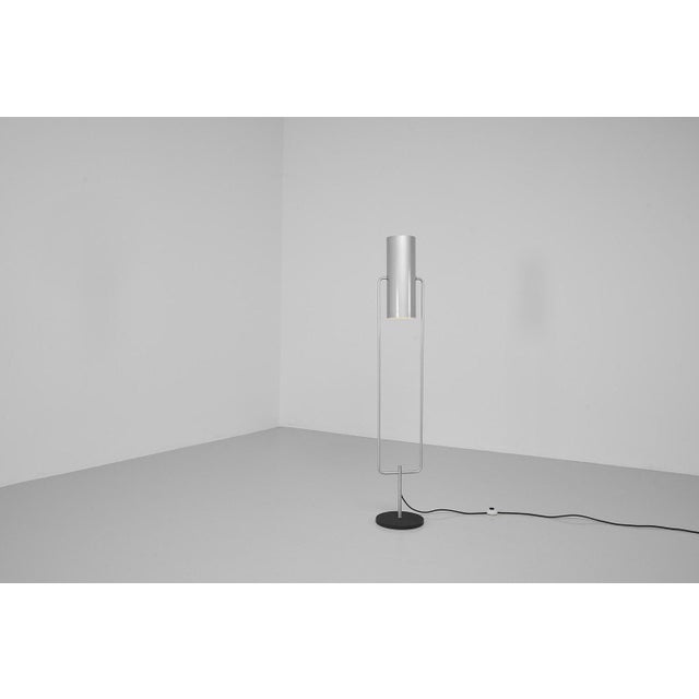 1960s D2300 Tube Floor Lamp from Raak, 1960 For Sale - Image 5 of 11