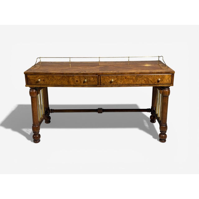 Mastercraft Style, Hollywood Regency, Writing Desk, Burl, Brass, USA, 1960s A wonderful burl and brass writing desk...