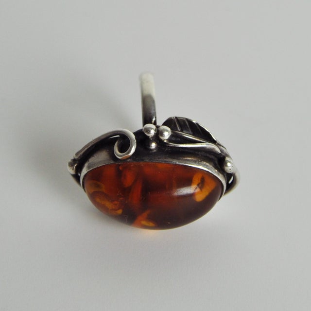 Art Nouveau Amber Sterling Silver Statement Ring, 1940s For Sale - Image 4 of 13