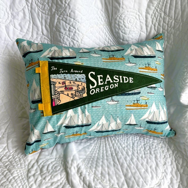 American Oregon Seaside Vintage Pennant on New Woven Sailboat Fabric Throw Pillow For Sale - Image 3 of 4