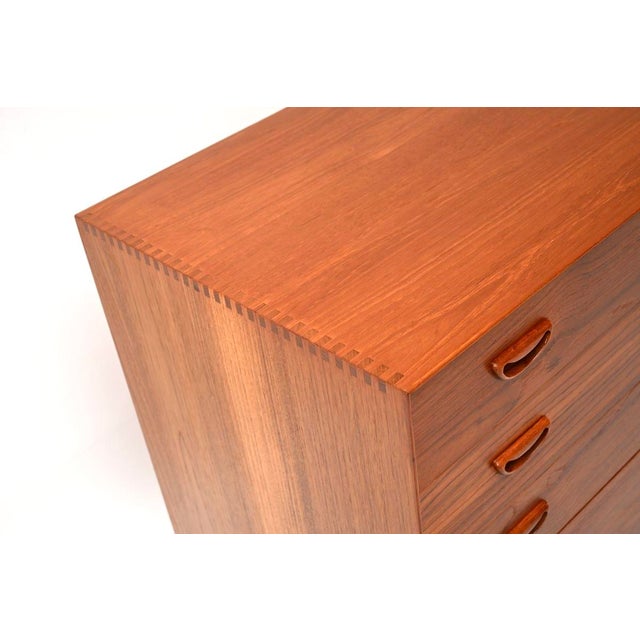 Vintage Danish Teak Chest of Drawers by Peter Hvidt and Orla Molgaard Nielsen for Søborg Møbelfabrik, 1960s For Sale - Image 6 of 11