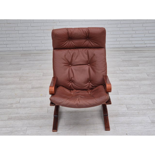 Mid-Century Modern Vintage Scandinavian Lounge Chair in Leather, 1970s For Sale - Image 3 of 18