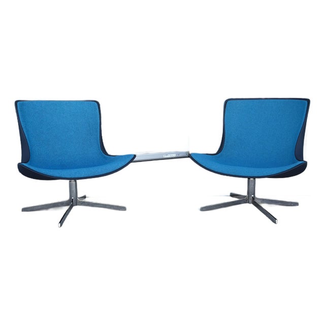 1970s Pair of Mid Century Heavy Chrome Swivel Lounge Chairs For Sale