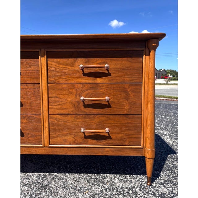 Wood Fully-Refinished Mid Century Henredon Niner For Sale - Image 7 of 13