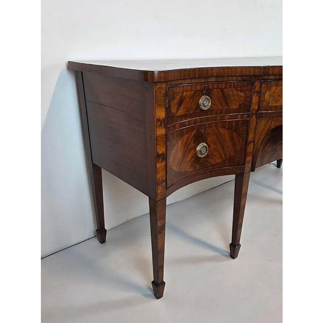 English Georgian Mahogany Sideboard With Inlay and Bow Front, 18thC For Sale - Image 3 of 12