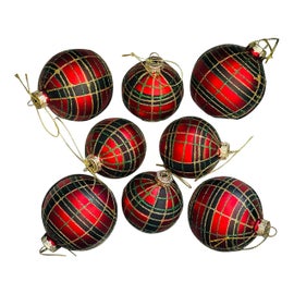 Example of Ornaments