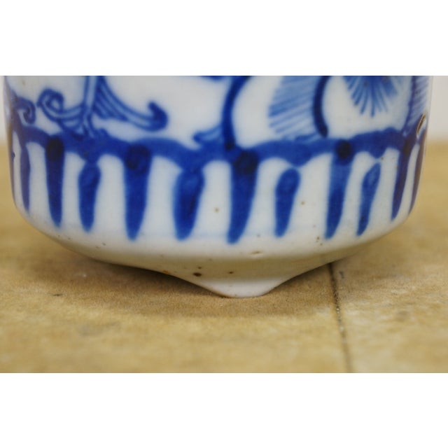 Antique 19th C Chinese Porcelain Blue & White Brush Pot Cachepot Flower Planter For Sale - Image 9 of 9