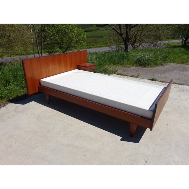 Vintage Teak Bed with Integrated Nightstand, 1960s For Sale - Image 17 of 18