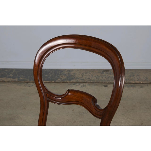 Antique French Louis XV Style Balloon Back Maple Dining Chairs W/ Green Velvet - Set of 6 For Sale - Image 9 of 12