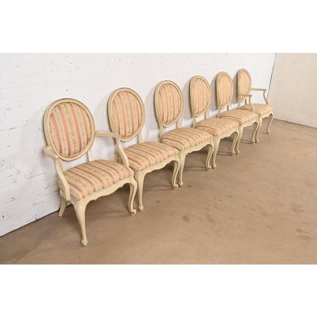 Karges Furniture Karges French Provincial Louis XV Cream Lacquered and Gold Gilt Dining Chairs, Set of Six For Sale - Image 4 of 12