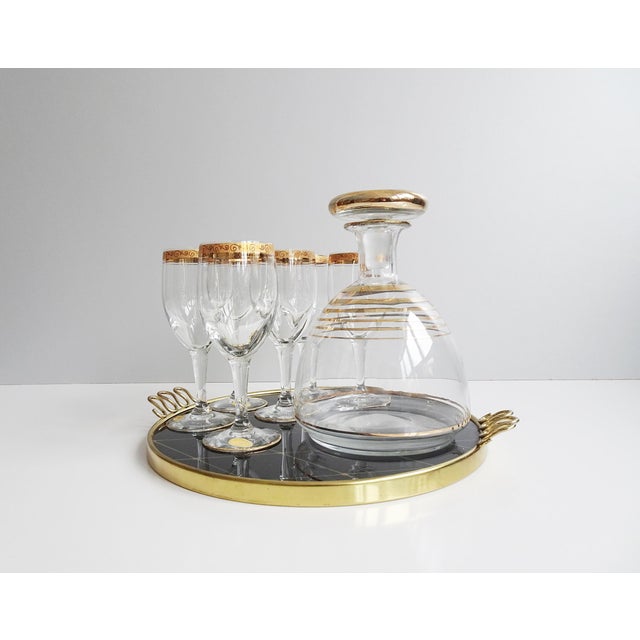 Glass Carafe with Liqueur Glasses and Tray, France, 1950s, Set of 8 For Sale - Image 4 of 11