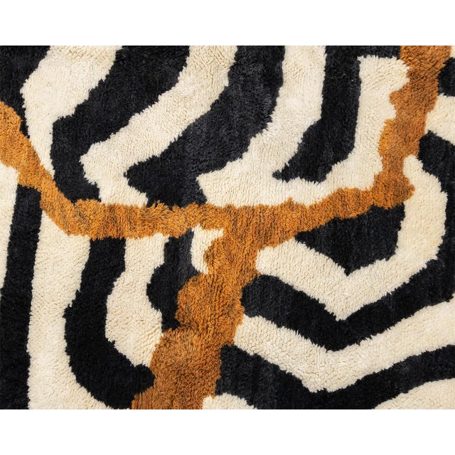 Textile Bold Zebra Stripe Abstract Hand-Knotted Wool Rug | 13'7" X 9'8" | One of a Kind For Sale - Image 7 of 7