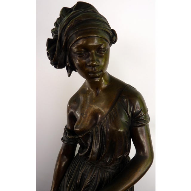 19th-Century French Orientalist Bronze Sculpture of a Nubian Water Carrier by Charles Cumberworth For Sale - Image 10 of 11