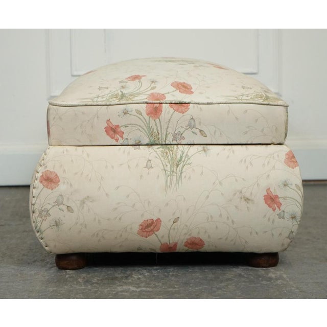 Large Victorian Poppy Flower Pattern Fabric Ottoman Chest Trunk For Sale - Image 15 of 17