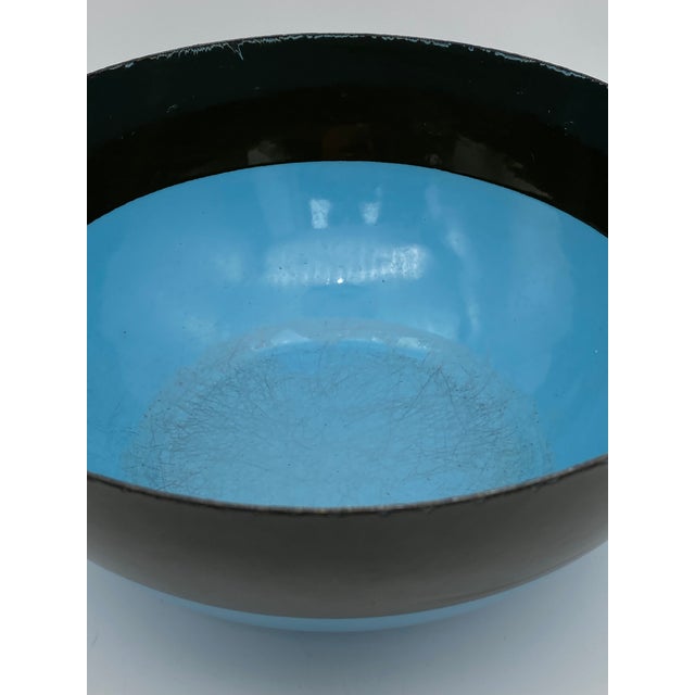 Krenit Danish Modern Krenit Style Enamel Bowl in Turquoise and Black For Sale - Image 4 of 10