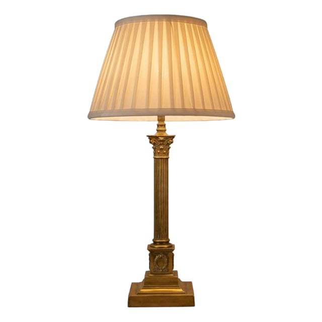 Louis XVI Neoclassical Gilded Brass Fluted Column Table Lamp with Laurel Wreath Relief, Europe, 1930s For Sale
