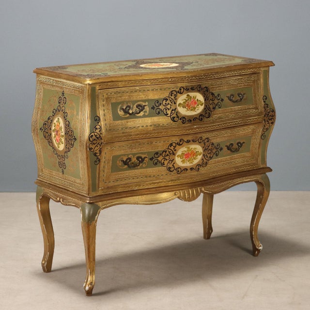 Small Chest of Drawers in Lacquered and Painted Wood For Sale - Image 10 of 10