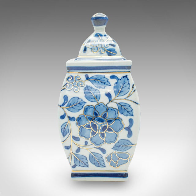 1980's Small Vintage Lidded Urn For Sale - Image 4 of 12