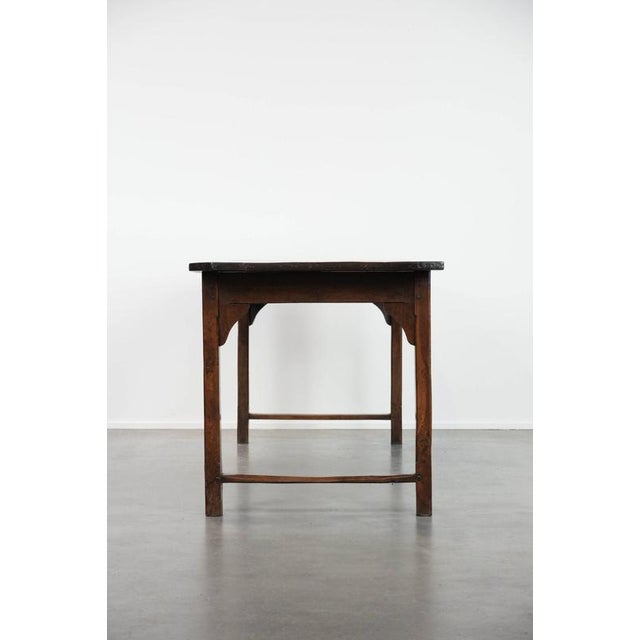 Antique Early 19th Century French Dining Table in Oak For Sale - Image 4 of 16