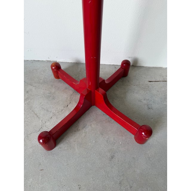 1980’s Italian Postmodern Memphis Style Red Stained Wood Floor Standing Hat & Coat Stand For Sale In Miami - Image 6 of 12