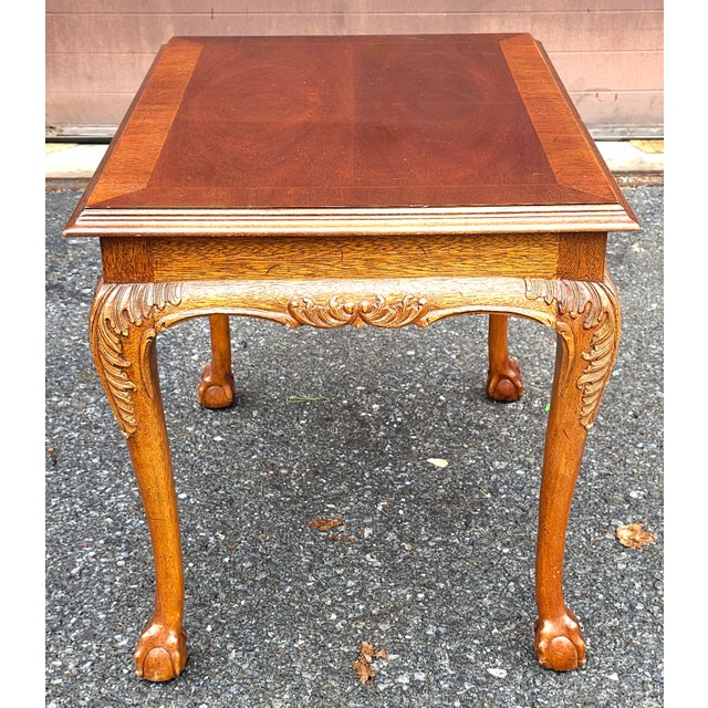 A Lane Furniture Chippendale Style Banded Mahogany and Oak Side Table featuring Cabriole Legs with acanthus leaves...