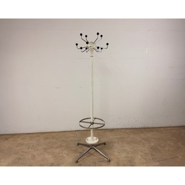 Mid-Century Modern Vintage Coat Rack by George Nelson for Vitra, 1980s For Sale - Image 3 of 12