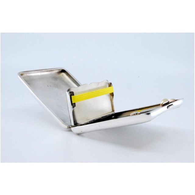 Silver Cigarette Case with Curved Bands For Sale - Image 5 of 10