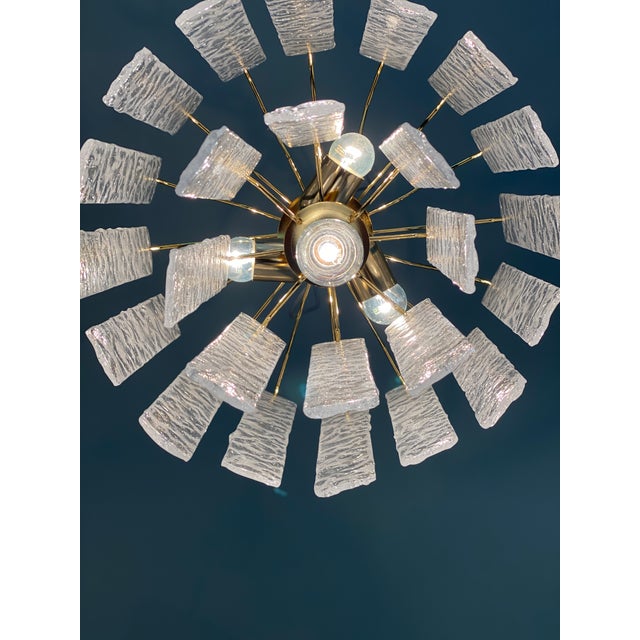 2010s Murano Glass Chandelier With Hammered Strips ”Listelli” by Simoeng For Sale - Image 5 of 8