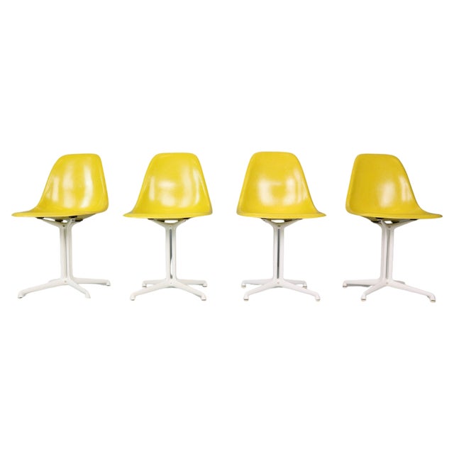 Light Yellow Fiberglass La Fonda Chairs by Charles & Ray Eames for Herman Miller, 1960s, Set of 4 For Sale
